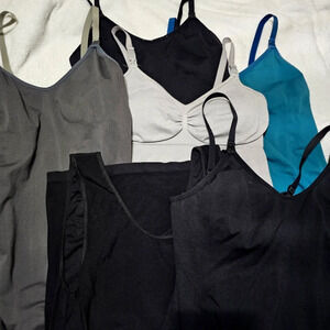 Sleevless Nursing tanks size xl x6 bundle